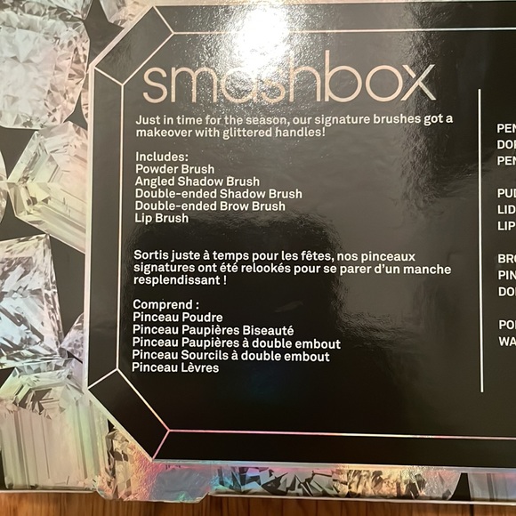 Smashbox On The Rocks Brush Set - Picture 2 of 4